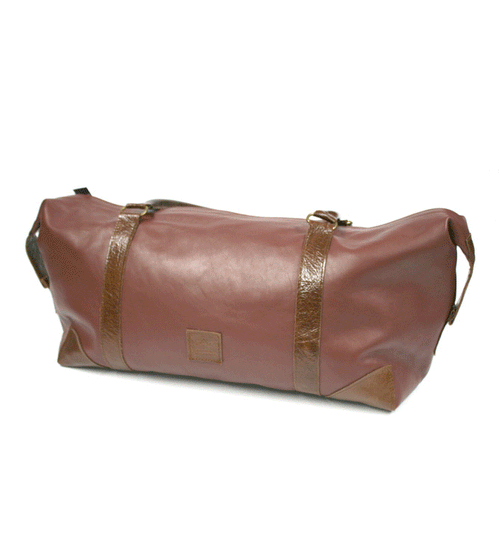 Bolsa de fin de semana en piel color berenjena para tus viajes cortos - Solohombre