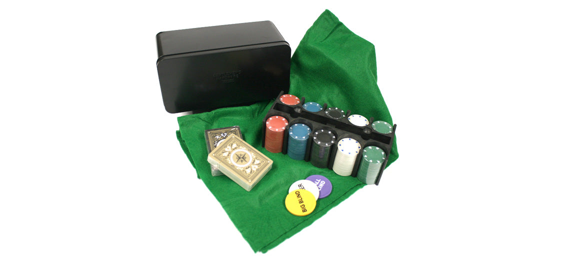 Caja con todo lo necesario para jugar al poker