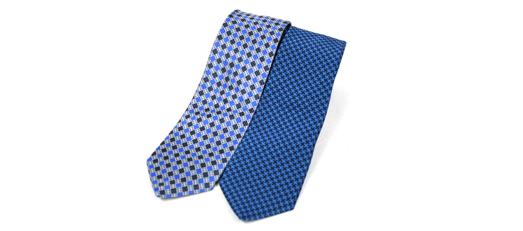 Corbata de seda natural ¡perfecta! para eventos con dibujo pequeño