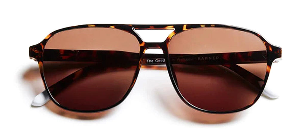 Gafas de sol con lentes polarizadas de color marrón