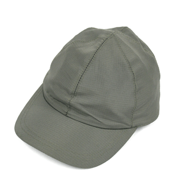 Gorra con visera y orejeras para el otoño e invierno