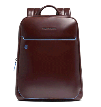 Mochila de piel espandible color marrón marca Piquadro