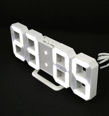 Reloj despertador de leds con modo noche