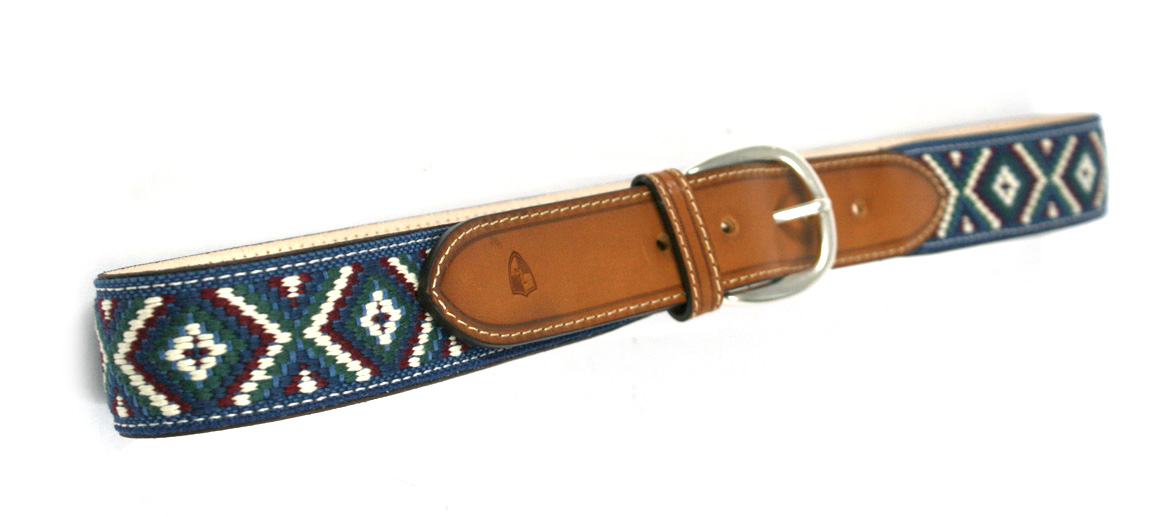 Cinturón con dibujo étnico marca Solohombre