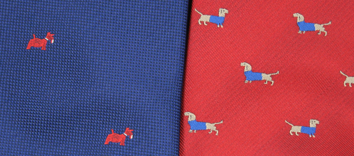 Corbata de seda natural con dibujo pequeño de perros - Solohombre