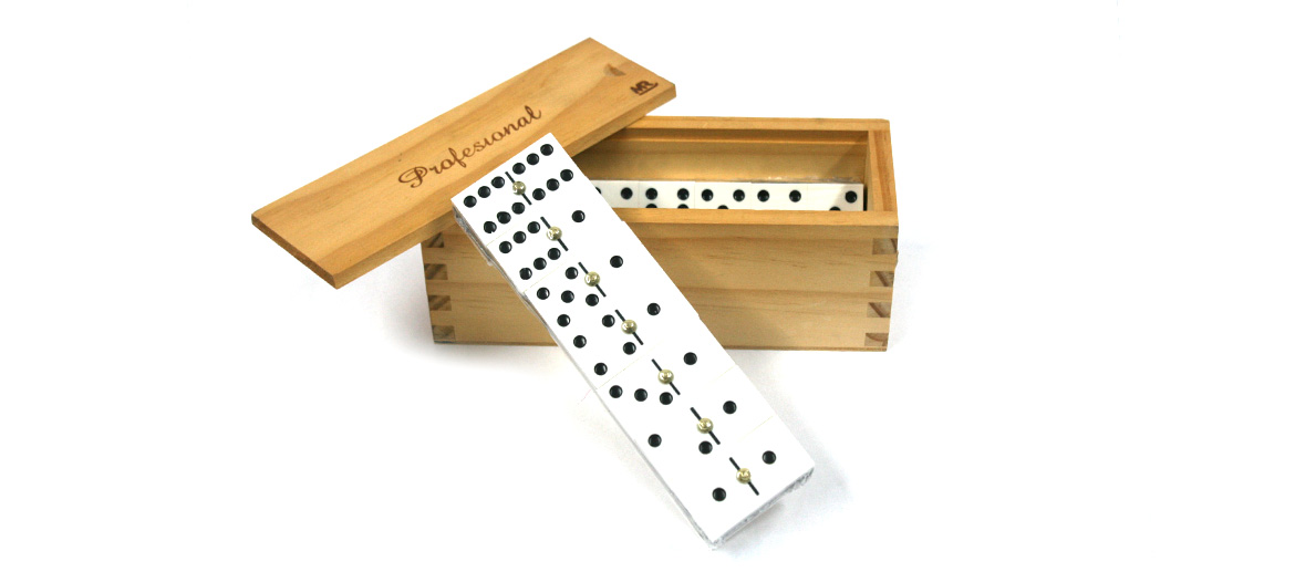 Juego de Domino con estuche de madera - Solohombre