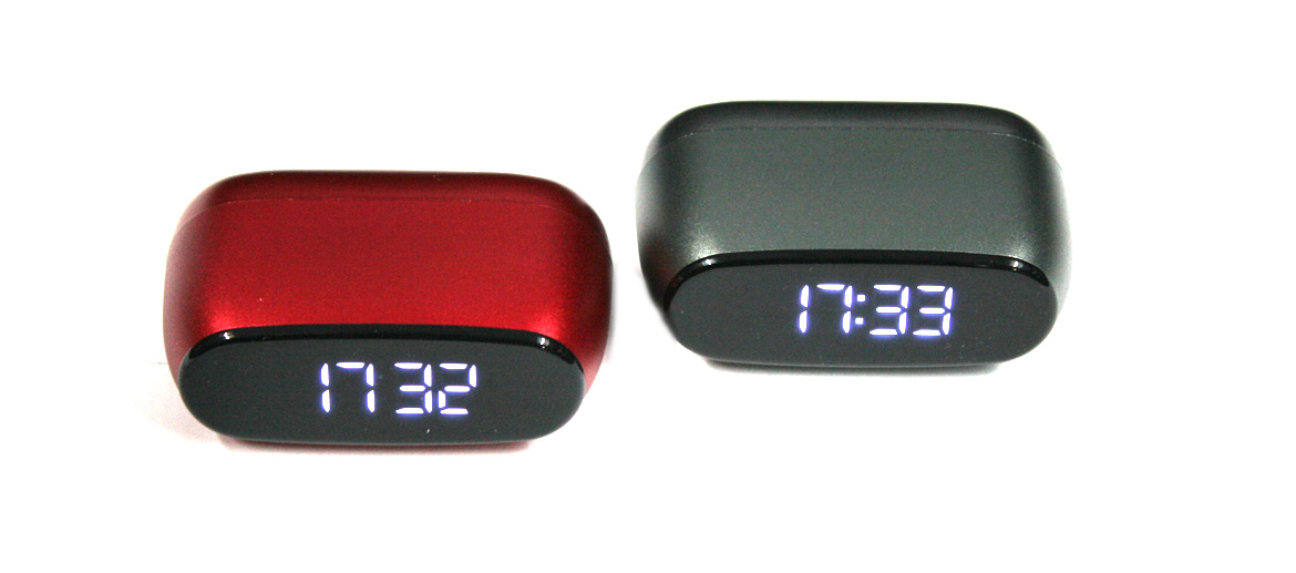 Mini reloj despertador con pantalla táctil con luz de leds - Solohombre