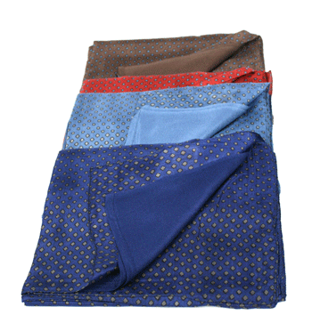 Pañuelo foulard de seda y viscosa doble cara con dibujo de motas - Solohombre
