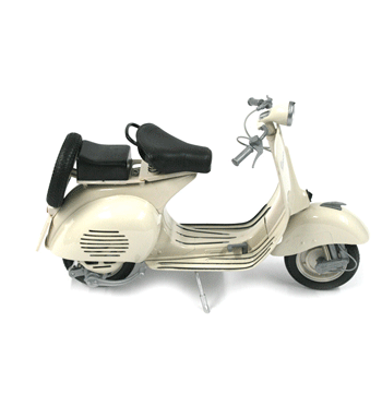 Replica de moto Vespa del año 1955 a escala 1:6 - Solohombre
